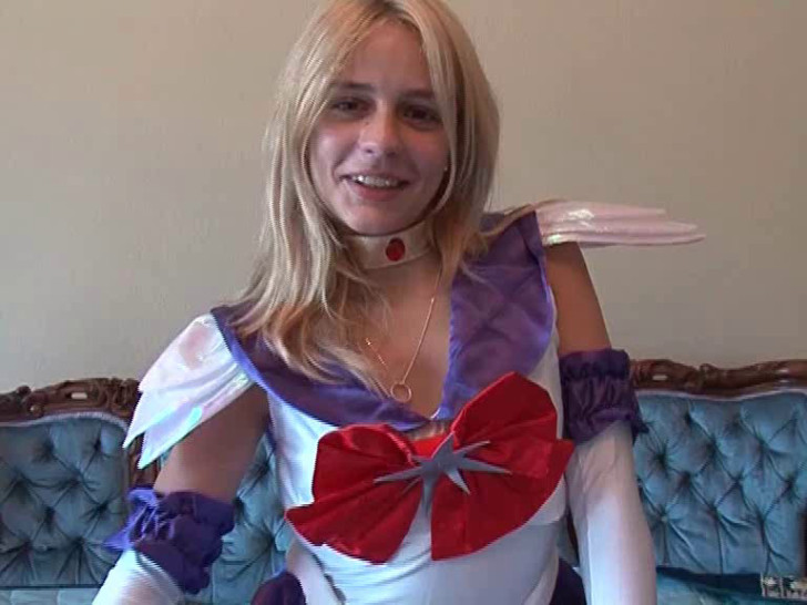 Flashing German teen threesome