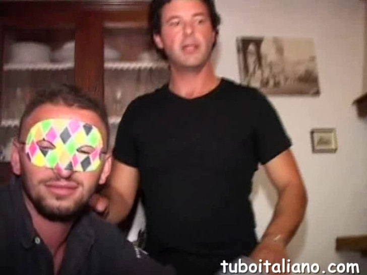 Due Sorelle Modena Orgia