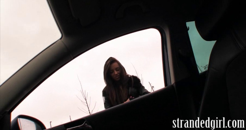 Amateur cutie gets the ride of her life