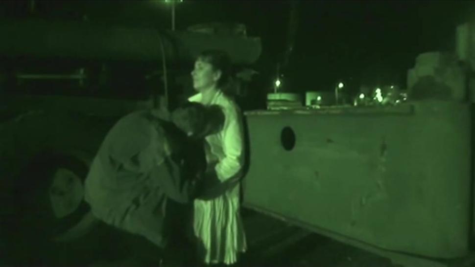 Nadine en public sur le port 01