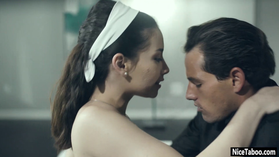 Obedient teen pleased perverted guy with her sexy body